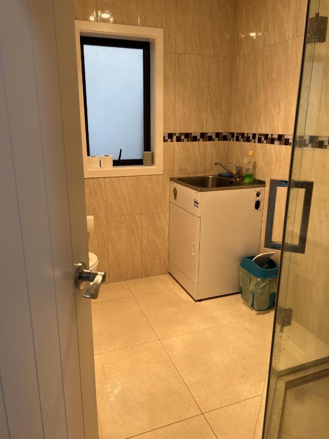Guest Suite - Cosy Place In The Wattle Downs 오클랜드 외부 사진